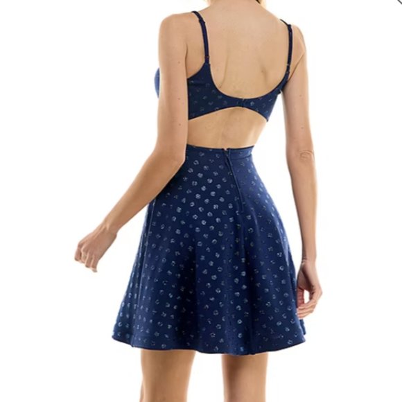 Juniors Sleeveless Fit + Flare Dress Size 3 NWT - Picture 8 of 8